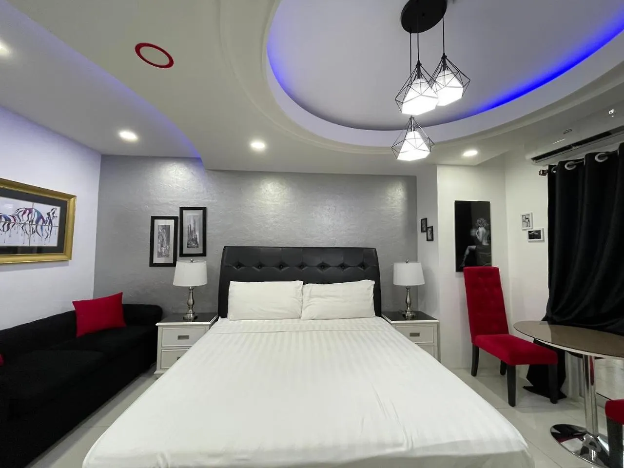 Apartment Studio At Kandi Palace Near Walking Street Angeles Philippines