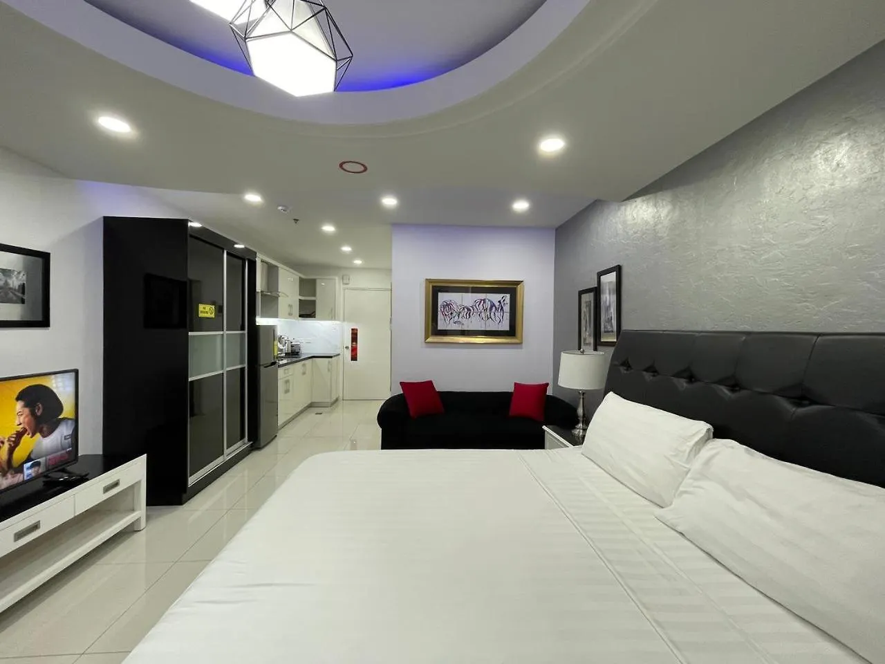 Apartment Studio At Kandi Palace Near Walking Street Angeles