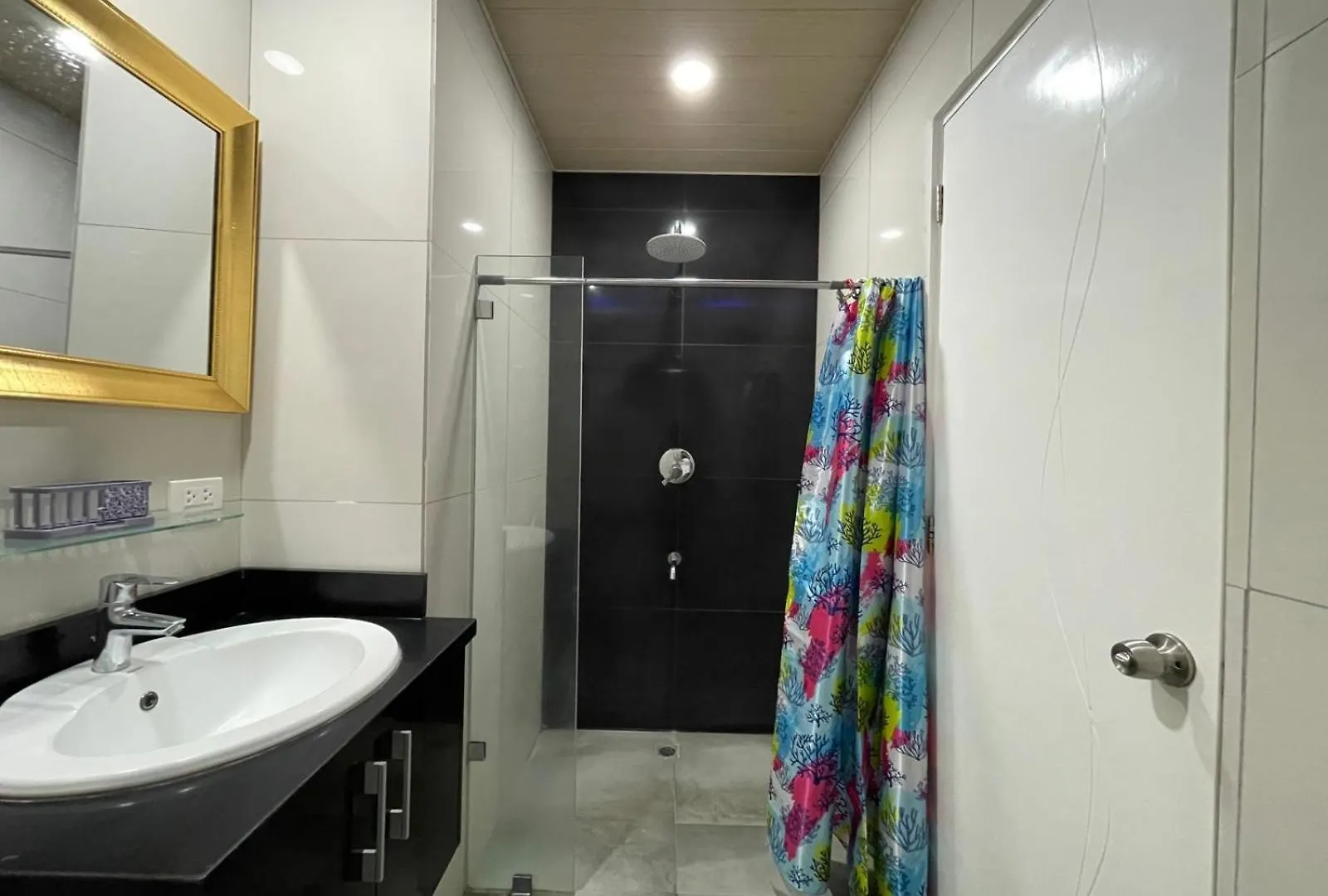 Studio At Kandi Palace Near Walking Street Angeles